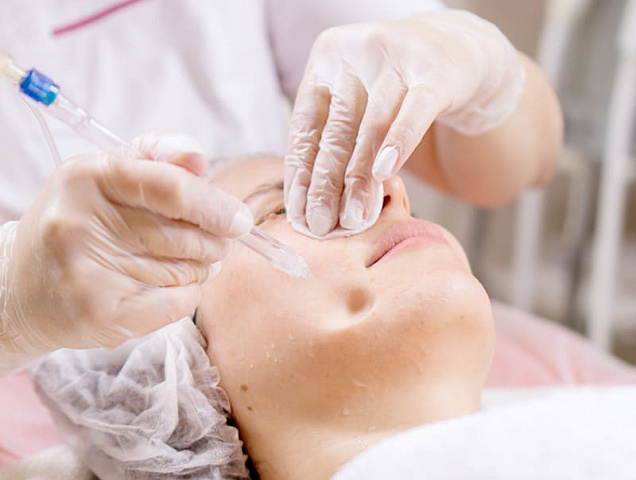 Процедура газожидкостного пилинга Jet Peel фото 3 Процедура газожидкостного пилинга Jet Peel фото 3